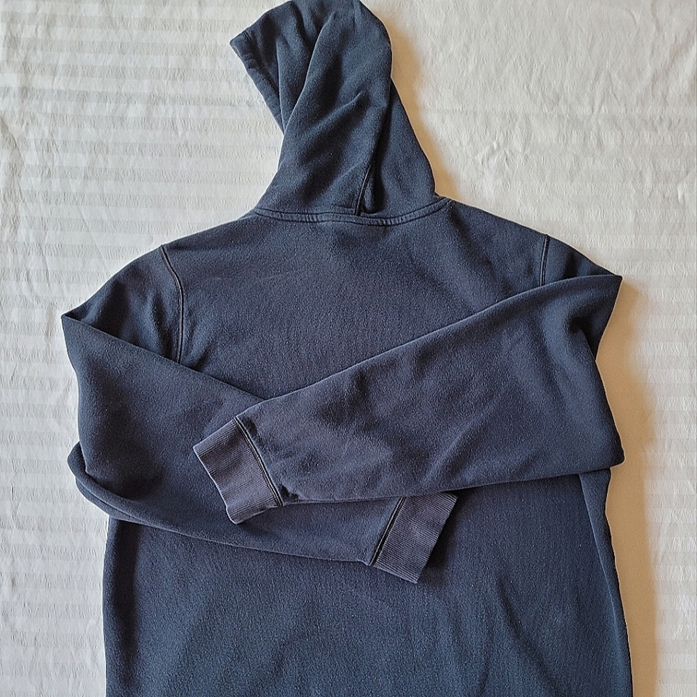 Under Armur Men's Black Hoodie Sweater Size XL